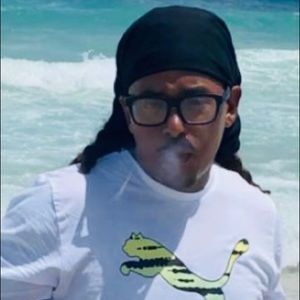 Meet your Posher, Chris